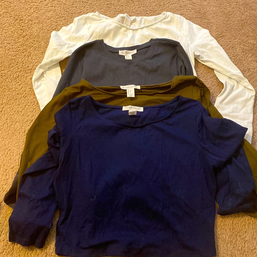 Four beautiful long sleeve crop tops